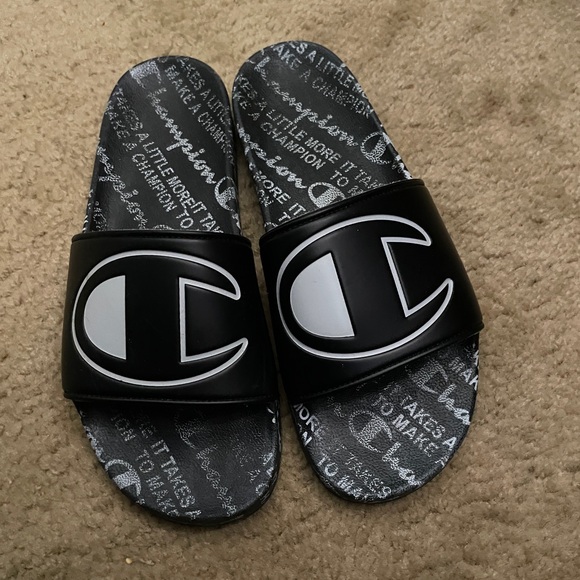 Men’s Champion Flip Flops - Picture 2 of 2